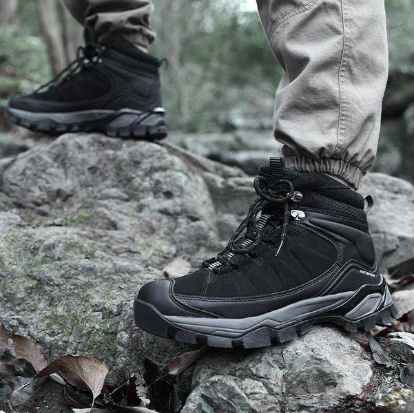 Mens lightweight waterproof hiking boots best sale