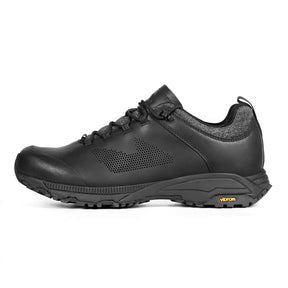 Men's lace up leather training and work shoes with VIBROM sole